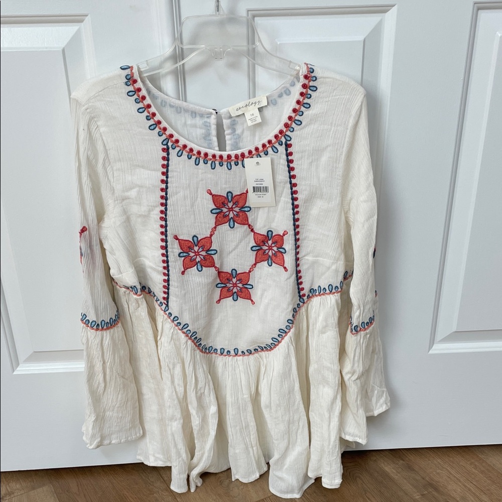 Aveology bell sleeve gauzy top